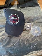 Falcon, Dassault Aviation : Pilotentas, pin en pet, Ophalen