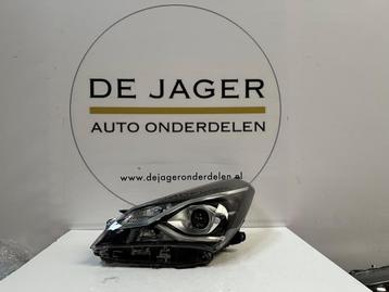 TOYOTA YARIS 3 FACELIFT KOPLAMP LINKS 2014- beschikbaar voor biedingen