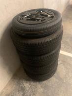 4 Nog nieuwe winterbanden op velg : M + S  235/65  R 17-108V, Auto-onderdelen, Banden en Velgen, Ophalen, Banden en Velgen, Nieuw