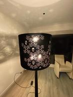 Italiaans Design dimbare Staanlamp in zwart velour, Huis en Inrichting, Lampen | Vloerlampen, Modern, 150 tot 200 cm, Metaal, Zo goed als nieuw