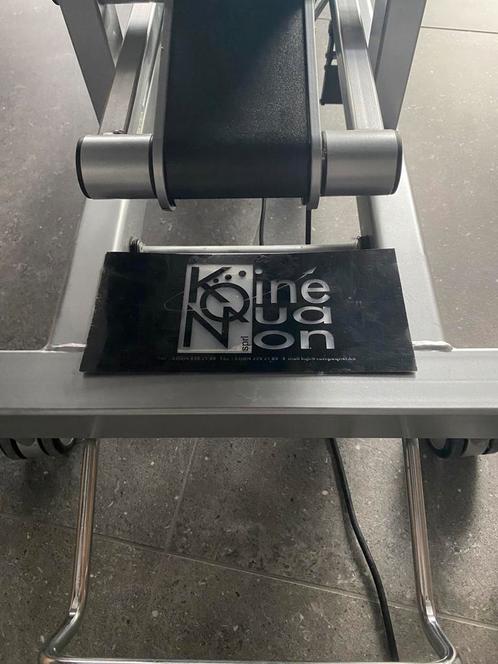 Table électrique de kinésithérapeute, Zakelijke goederen, Overige Zakelijke goederen, Ophalen of Verzenden