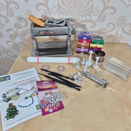 Set om met polymeerklei te werken, Hobby en Vrije tijd, Knutselen, Gebruikt, Ophalen of Verzenden