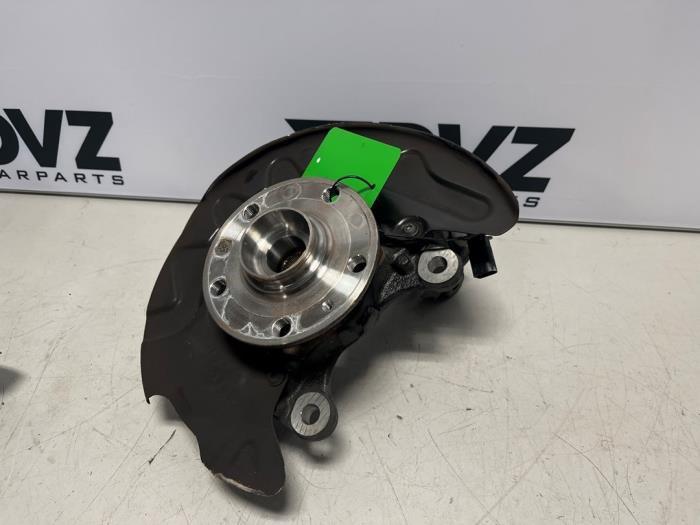 Fusee houder rechts-voor van een Volkswagen Golf, Autos : Pièces & Accessoires, Suspension & Châssis, Volkswagen, Utilisé, 3 mois de garantie