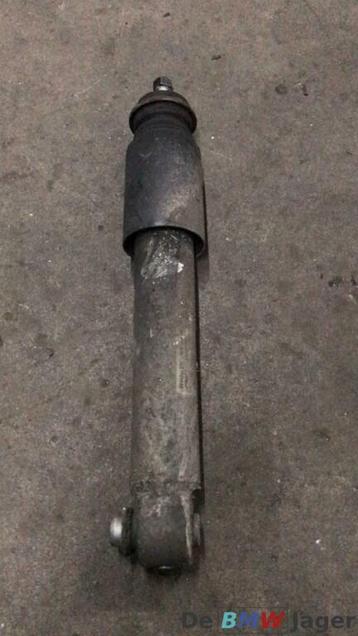 schokbreker L.R achter BMW 5 serie E61 touring  33526766587 beschikbaar voor biedingen