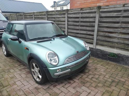 Mini Cooper 1.6 met weinig km op de teller, Auto's, Mini, Particulier, Cooper, Benzine, Handgeschakeld, Groen, Ophalen