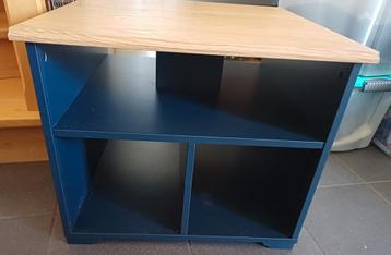 Set Salontafel/opbergkastje en zitbankje  beschikbaar voor biedingen