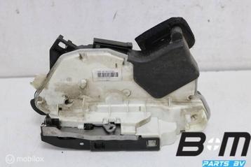Portierslot linksvoor VW Polo 6R 5K1837015D beschikbaar voor biedingen