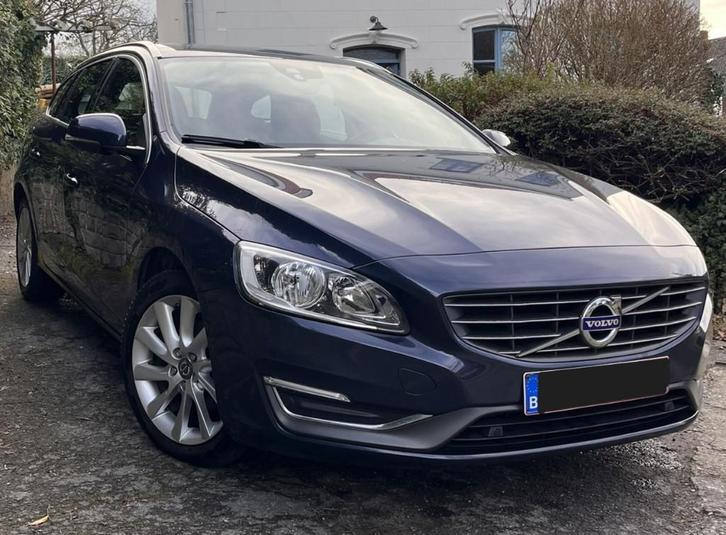 Volvo V60 Summum 1.6D uit 2014 - uitzonderlijke staat., Auto's, Volvo, Particulier, V60, ABS, Achteruitrijcamera, Airbags, Airconditioning