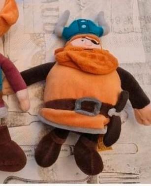 Knuffels studio 100 : Kaatje / Maya / K3 / prinsessia /..., Kinderen en Baby's, Speelgoed | Knuffels en Pluche, Zo goed als nieuw