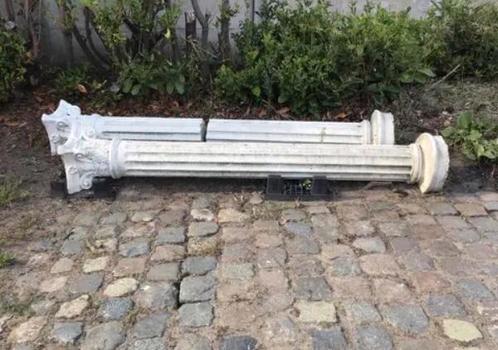 Hoge Korinthische zuilen in witbeton, Huis en Inrichting, Woonaccessoires | Zuilen en Pilaren, Gebruikt, Ophalen