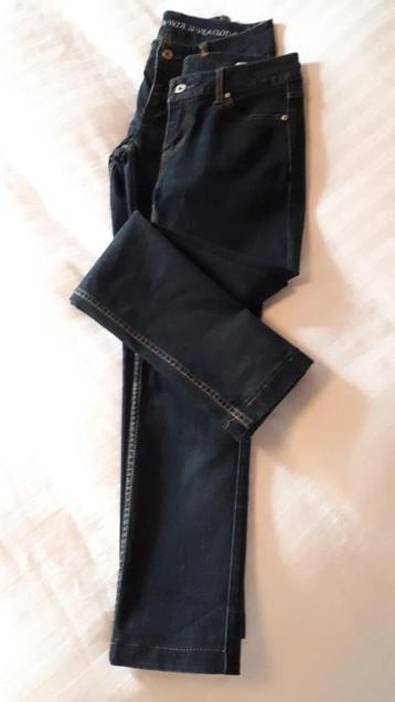 Jeans én jeans voor alle gelegenheden beschikbaar voor biedingen