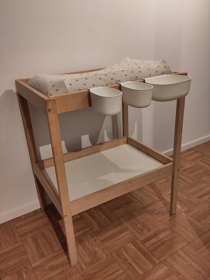 Houten verschoontafel met kussen en opbergbakjes, Enfants & Bébés, Chambre d'enfant | Commodes & Armoires, Enlèvement