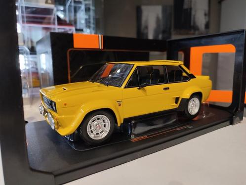 Fiat Abarth 131 rally 1/18 ixo-modellen, Hobby en Vrije tijd, Modelauto's | 1:18, Zo goed als nieuw, Auto, Overige merken, Ophalen of Verzenden