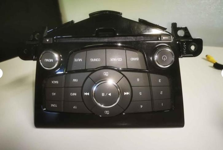 Chevrolet Cruze originele Radio/CD speler + display, Auto's, Chevrolet, Particulier, Cruze, Radio, Ophalen