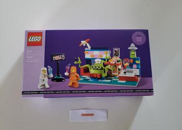 Lego - 40687 - Alien Space Diner - GWP - NIEUW - SEALED 