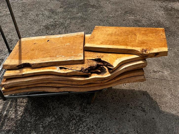 Handgemaakte eikenhouten tablet., Huis en Inrichting, Tafels | Salontafels, Zo goed als nieuw, Eikenhout, Ophalen