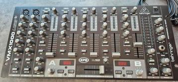 Behringer VMX1000USB DJ mixer + STANTON  2x CD/MP3 speler beschikbaar voor biedingen