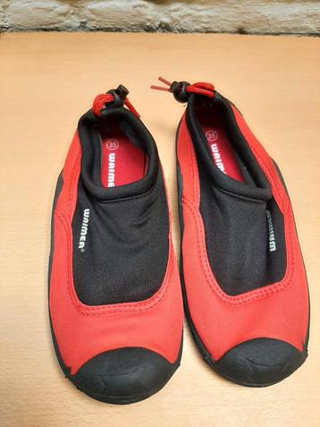 Waterschoenen rood maat 35 Nieuw  beschikbaar voor biedingen