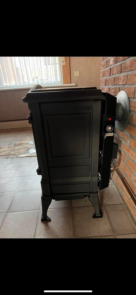 Nestor Martin Gaskachel, Antiek en Kunst, Antiek | Meubels | Kasten, Ophalen