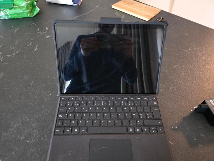 Surface Pro 9 16gb & 256 gb ssd, Computers en Software, Windows Tablets, Zo goed als nieuw, Wi-Fi, 13 inch of meer, 256 GB, Usb-aansluiting