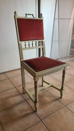 3 antieke stoelen gratis, Antiek en Kunst, Antiek | Meubels | Stoelen en Sofa's, Ophalen