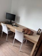 Degelijke tafel, gebruikt als bureau., Huis en Inrichting, Ophalen