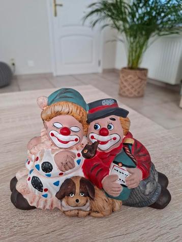 Spaarpot clowns beschikbaar voor biedingen