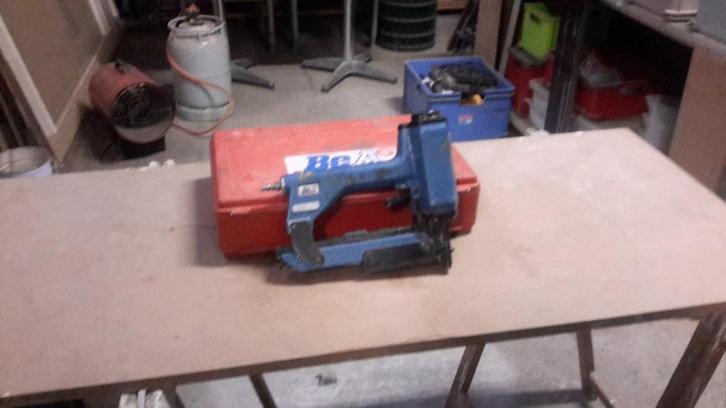 Nagelpistool BEA, Doe-het-zelf en Bouw, Gereedschap | Handgereedschap, Gebruikt, Ophalen