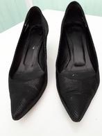 chaussures noires en cuir véritable très élégantes t 37,5, Vêtements | Femmes, Chaussures, Enlèvement ou Envoi