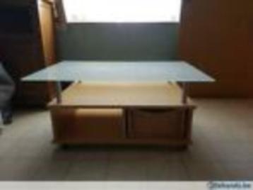 	Salontafel mat glas  beschikbaar voor biedingen