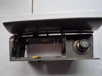 Asbak VOLVO V40 BJ'n 98-2002 beschikbaar voor biedingen