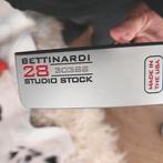 Golf Putter 33" BETTINARDI Studio Stock 28 Superstroke 2.0, Sports & Fitness, Golf, Comme neuf, Enlèvement ou Envoi