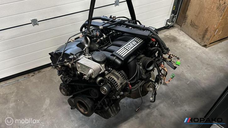 Motorblok N53B30 - E90 E91 E92 E93 E60 E61 F10 F11 etc, Autos : Pièces & Accessoires, Moteurs & Accessoires, Utilisé, Enlèvement ou Envoi