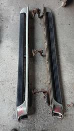 Pajero Sport side steps / skirts / tredes, Ophalen, Gebruikt
