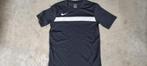 Zwart voetbal / sport shirt Nike Dri Fit maat 140 - 146 -152, Sport en Fitness, Ophalen of Verzenden, Gebruikt, Shirt