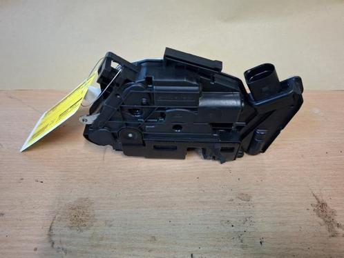Deurslot Mechaniek 4Deurs rechts-voor van een Volkswagen UP, Auto-onderdelen, Carrosserie, Volkswagen, Gebruikt, 3 maanden garantie