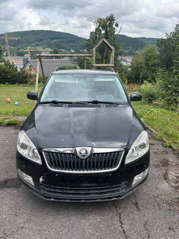 Skoda fabia (Moteur cassé), Autos, Achat, Particulier, Essence, Fabia