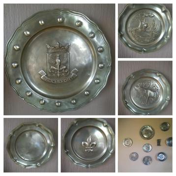 Etain : assiettes et bibelots divers  beschikbaar voor biedingen