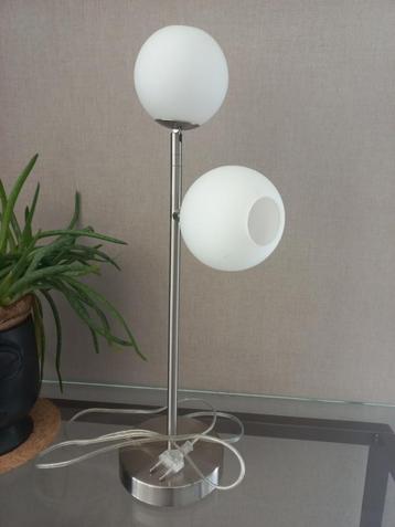 Halogeen aanraaklamp beschikbaar voor biedingen