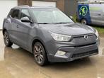 Ssang Yong Tivoli 1.6 essence euro6 90 000 km, Autos, Argent ou Gris, Achat, Euro 6, Boîte manuelle