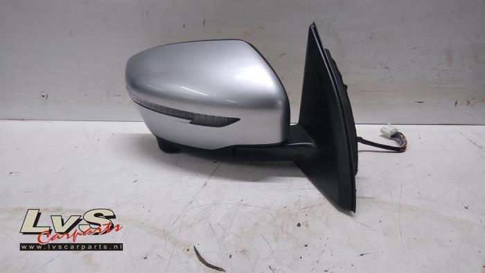 Buitenspiegel rechts van een Nissan Qashqai, Auto-onderdelen, Spiegels, Nissan, Gebruikt, 3 maanden garantie, Ophalen of Verzenden