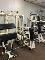 3 technogym isotonic toestellen en hometrainer, Ophalen, Zo goed als nieuw