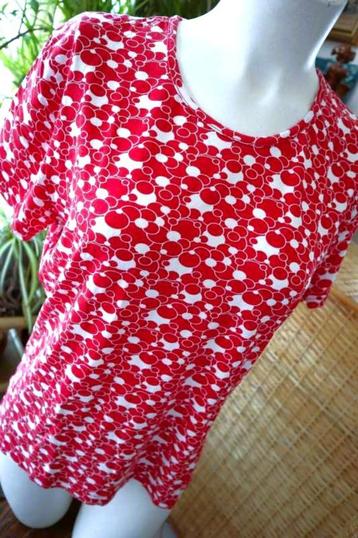 leuk vintage dressing rood/wit T-shirt beschikbaar voor biedingen