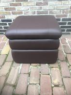 NIEUWE POEF 50 CM X50 CM MET OPBERGRUIMTE, Huis en Inrichting, Zetels | Voetbanken en poefs, Ophalen, Kunststof, Nieuw, 50 tot 75 cm