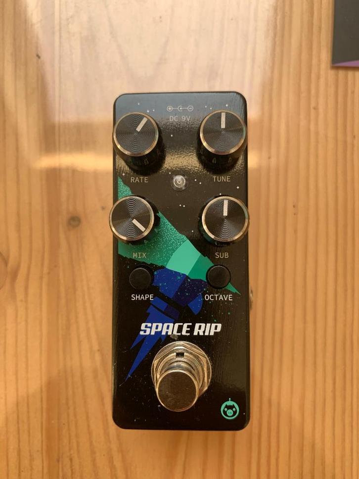 Space  Rip (Pigtronix), Musique & Instruments, Effets, Comme neuf, Distortion, Overdrive ou Fuzz, Autres types, Enlèvement ou Envoi