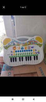 Je vends un piano enfant divers musique et cri d animaux, Comme neuf, Enlèvement ou Envoi