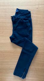 Pantalon / Jeans Skinny fit noir - 38 - 5€, Comme neuf, Noir, Kiabi, W30 - W32 (confection 38/40)
