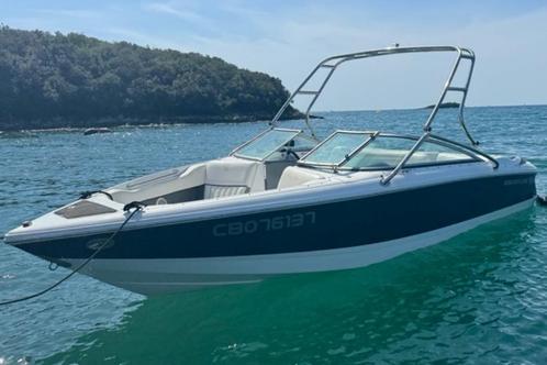 Cobalt 220 BR, Watersport en Boten, Speedboten, Gebruikt, 6 meter of meer, Benzine, 200 pk of meer, Polyester, Binnenboordmotor