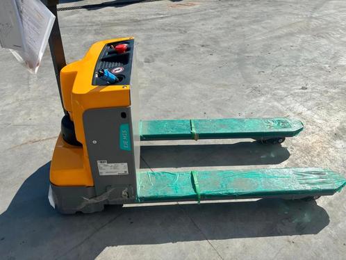 Jungheinrich Pallettruck (bj 2022), Zakelijke goederen, Machines en Bouw | Heftrucks en Intern transport, Palletwagen, Elektrisch