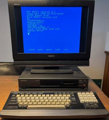Philips NMS8250 MSX2 computer beschikbaar voor biedingen